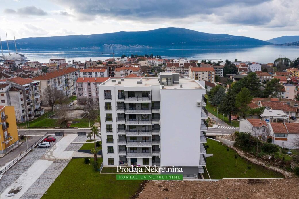 Apartment for sale in new building in Tivat
