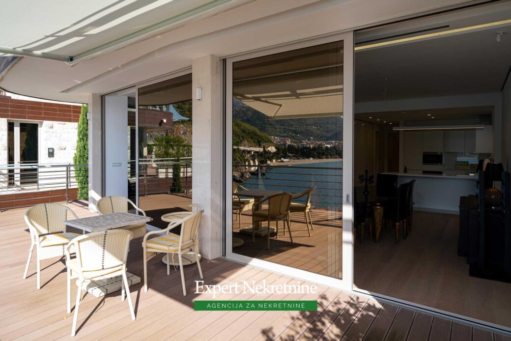 Luxury apartment for sale in Budva