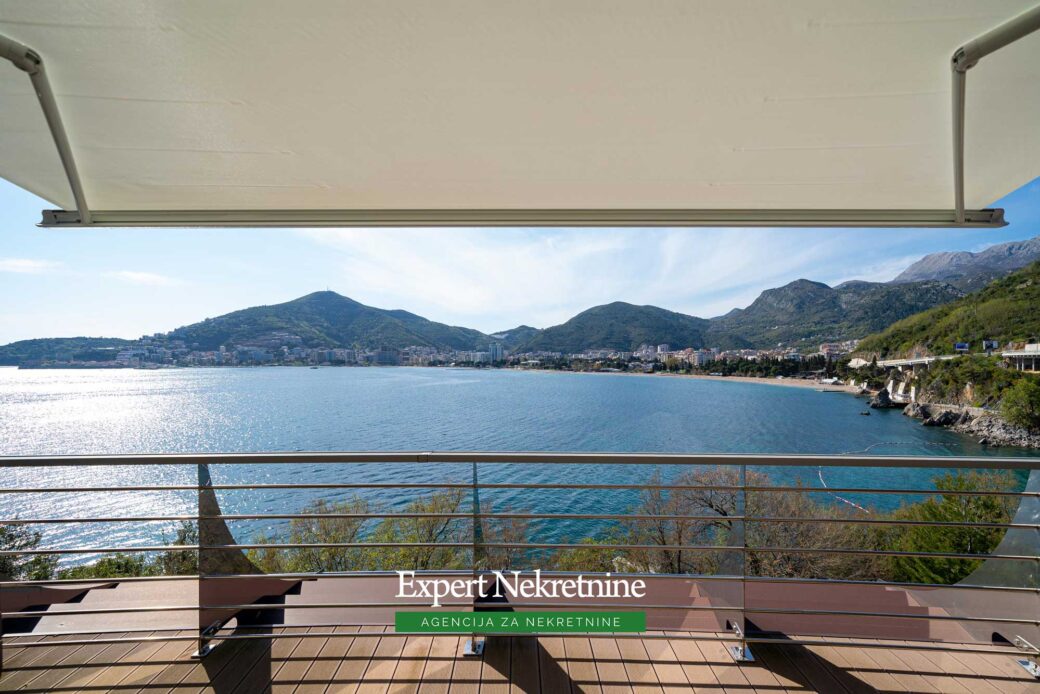 Luxury apartment for sale in Budva