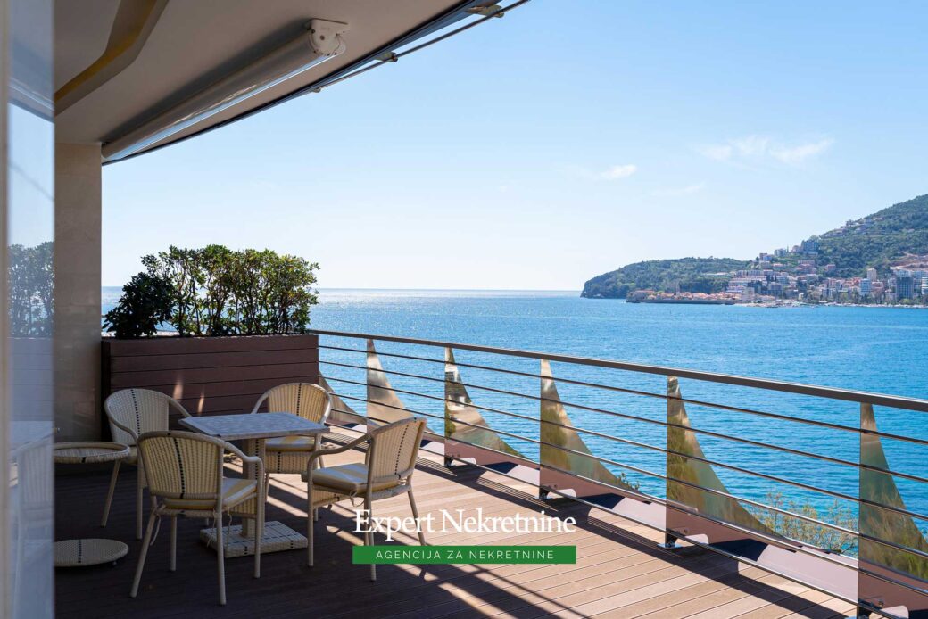 Luxury apartment for sale in Budva