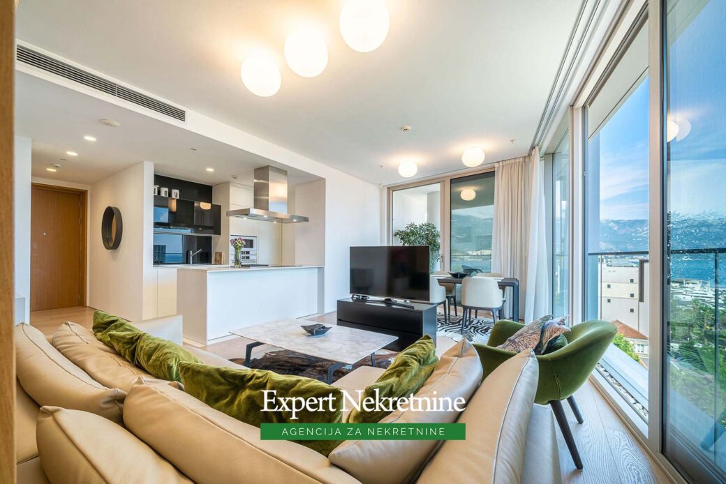 Luxury apartment in Budva