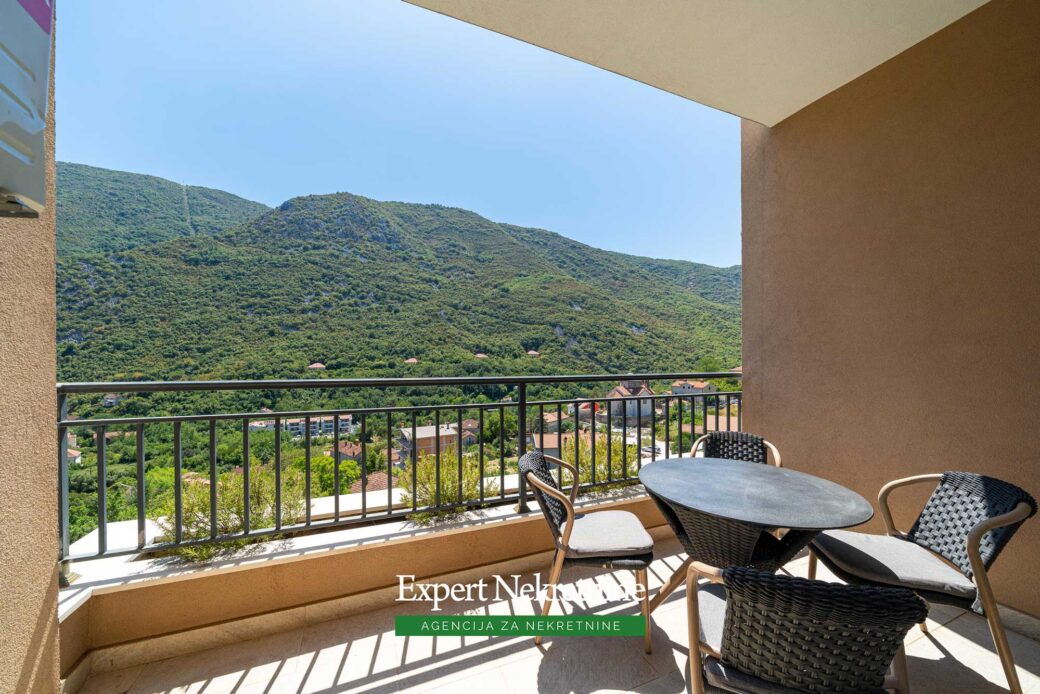 Penthouse for sale in Bay of Kotor