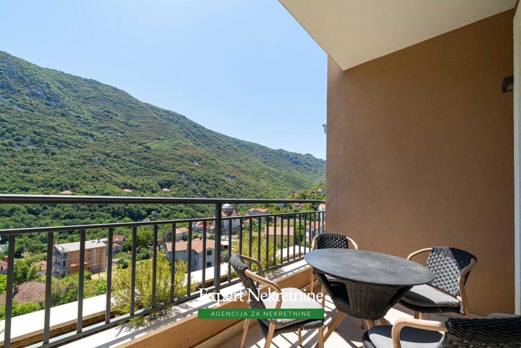 Penthouse for sale in Bay of Kotor