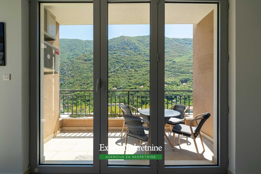 Penthouse for sale in Bay of Kotor