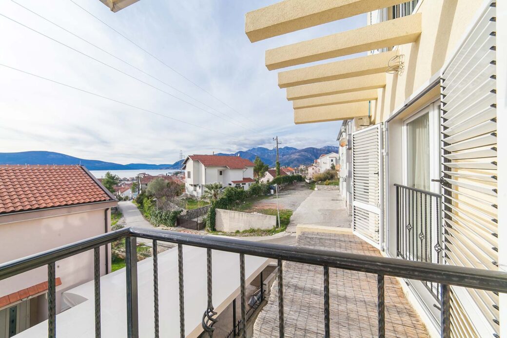 Furnished apartment for sale in Tivat