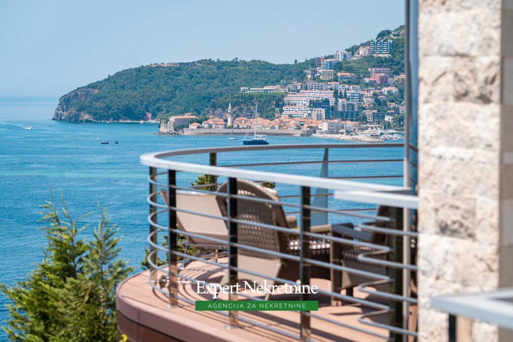 Luxury two bedroom apartment for sale in Budva