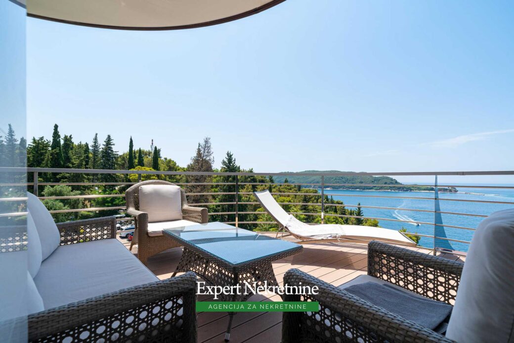 Luxury two bedroom apartment for sale in Budva