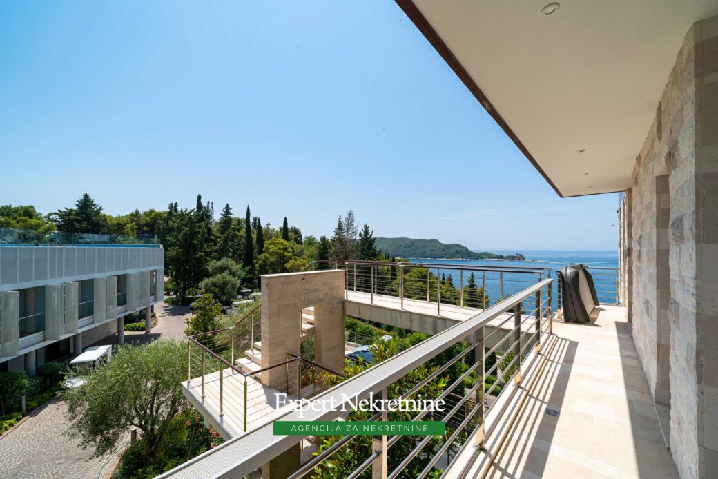 Luxury two bedroom apartment for sale in Budva