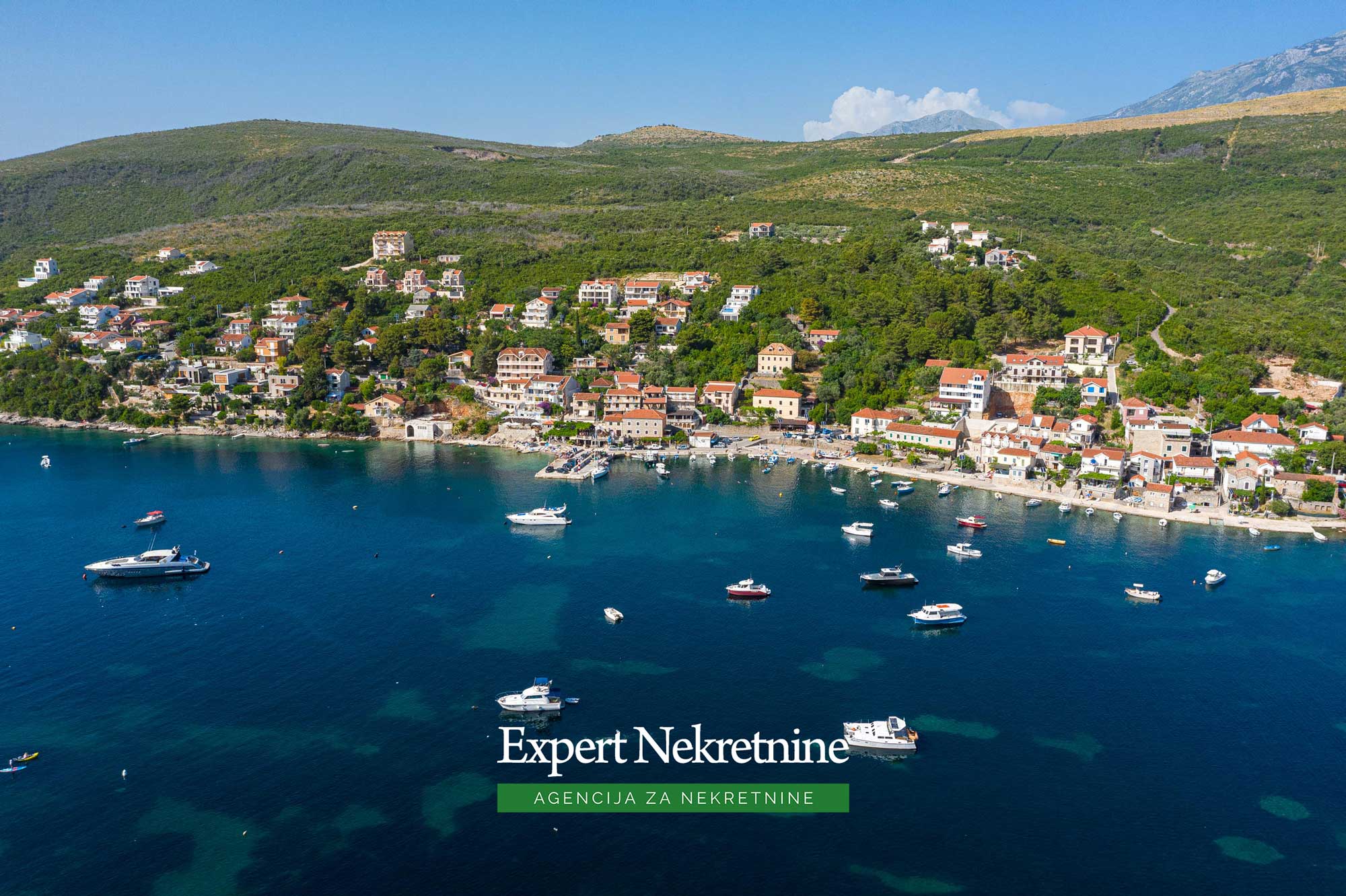 Stone house for sale in Bigovo
