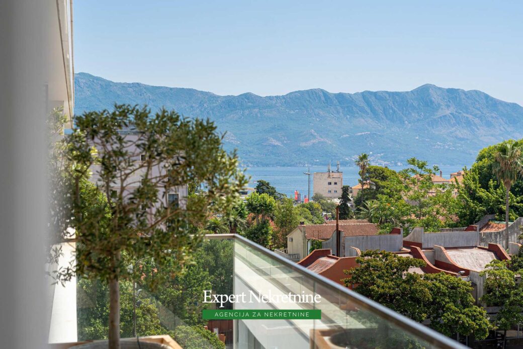 Apartment for sale near Old Town Budva
