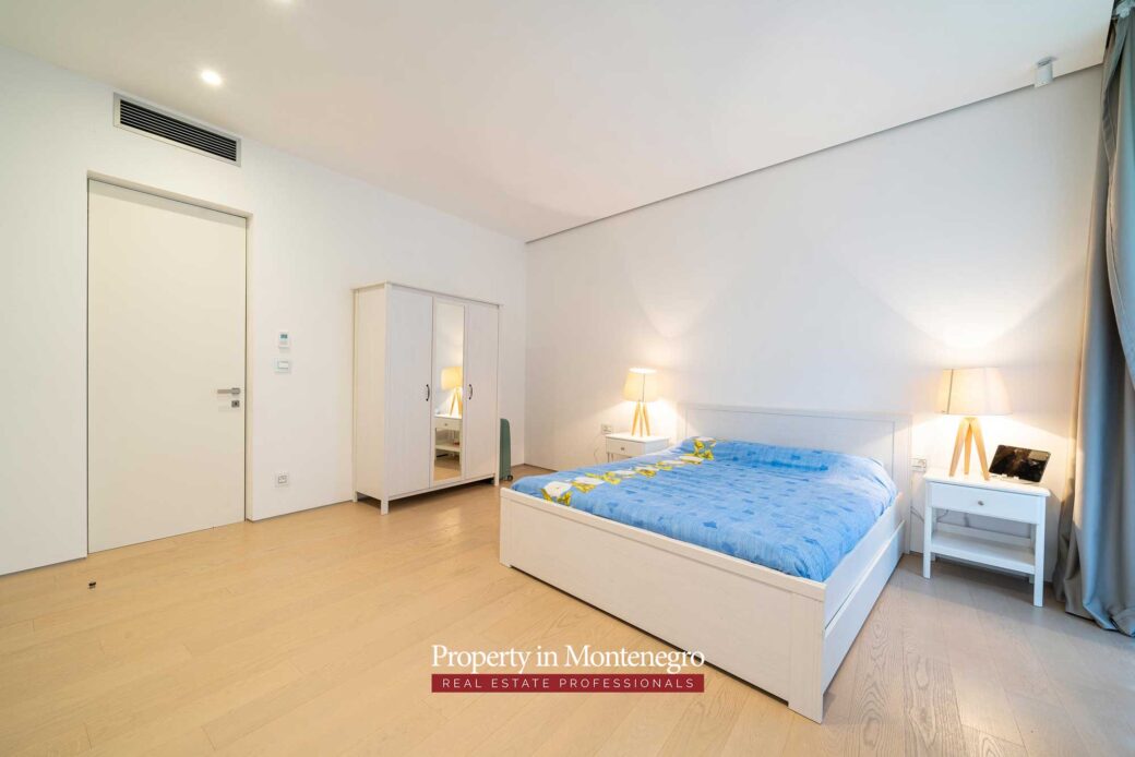 Luxury apartment for sale in Dukley Gardens