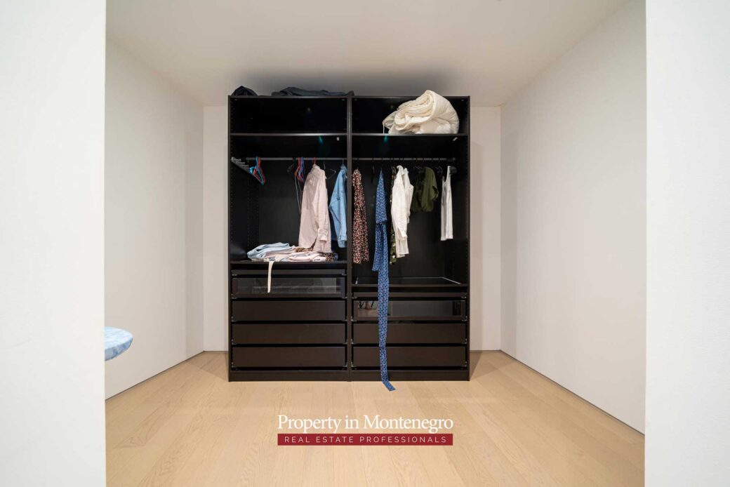 Luxury apartment for sale in Dukley Gardens