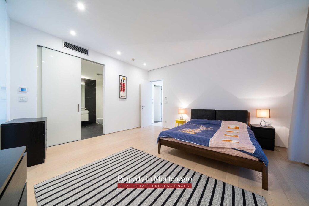 Luxury apartment for sale in Dukley Gardens
