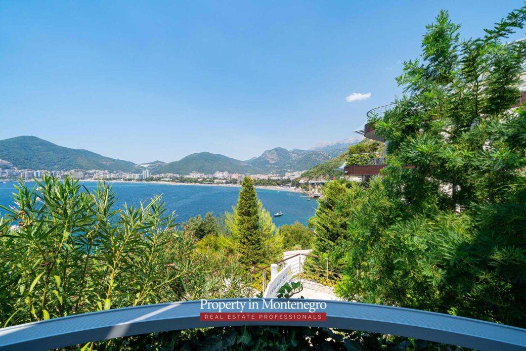 Luxury apartment for sale in Dukley Gardens