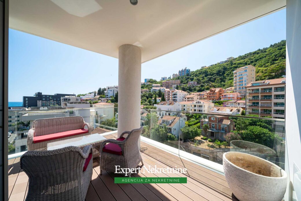 Luxury apartment for sale in Budva