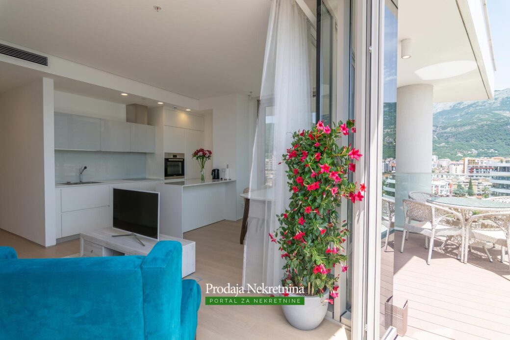 Luxury two bedroom near Old Town Budva