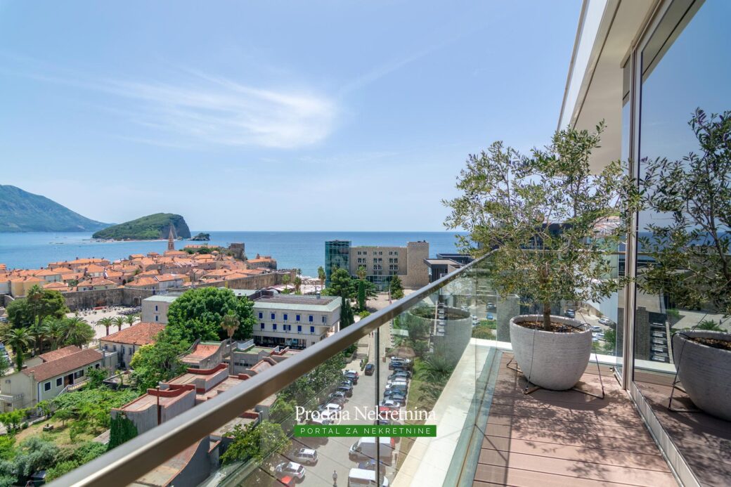 Luxury two bedroom near Old Town Budva