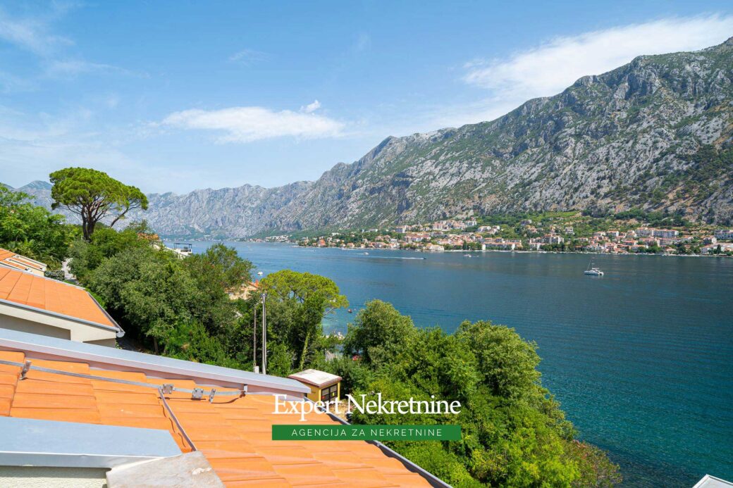 Villa for sale in Bay of Kotor