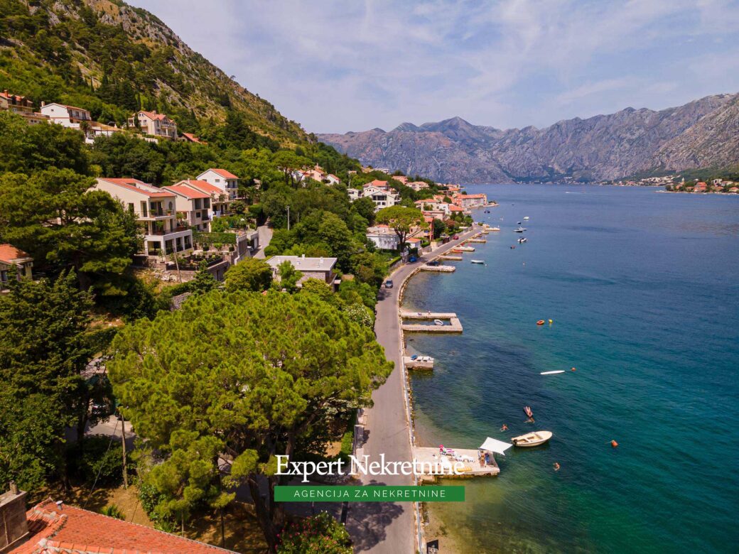 Villa for sale in Bay of Kotor