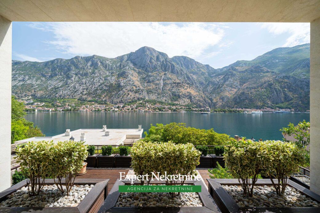 Villa for sale in Bay of Kotor