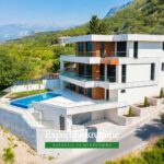 Luxury villa for sale in Budva Riviera