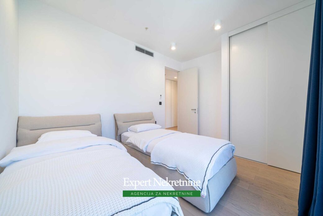 Luksuzni apartman kod starog grada Budva