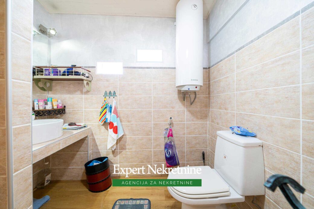 Prodaje se duplex apartman u Budvi