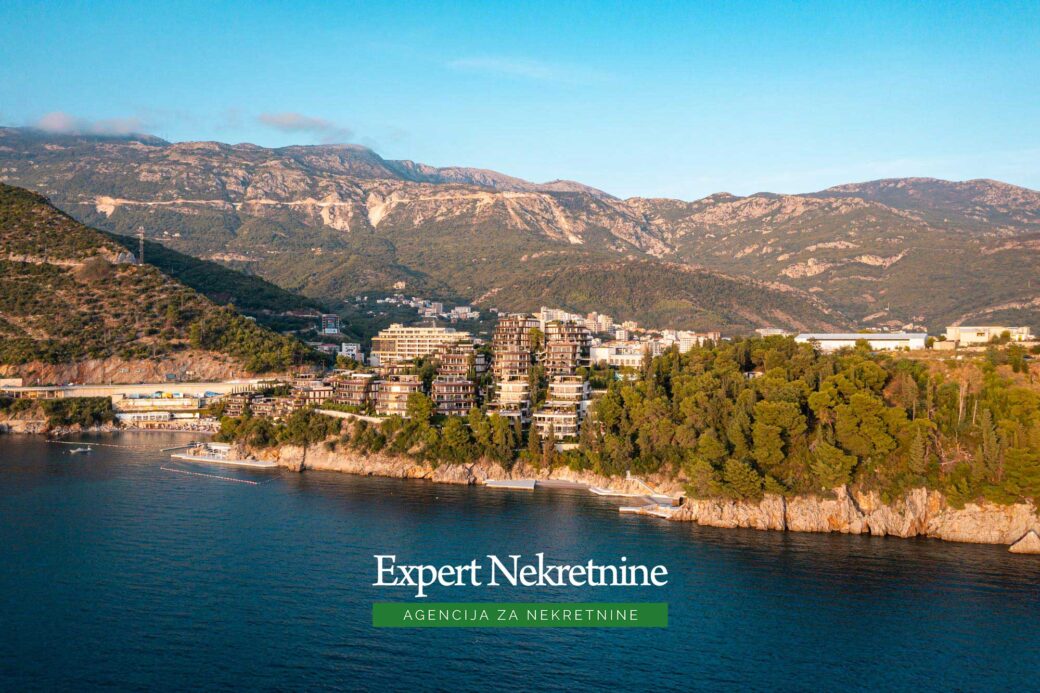 Prodaje se luksuzni apartman u Dukley Gardens