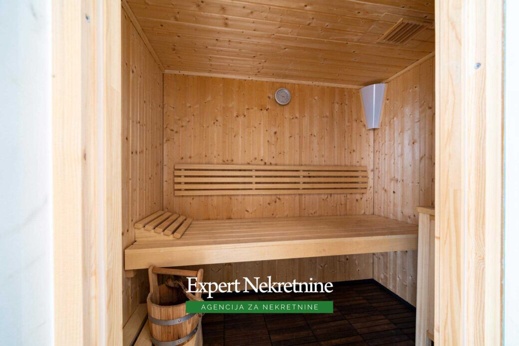 Prodaje se luksuzni apartman u Dukley Gardens