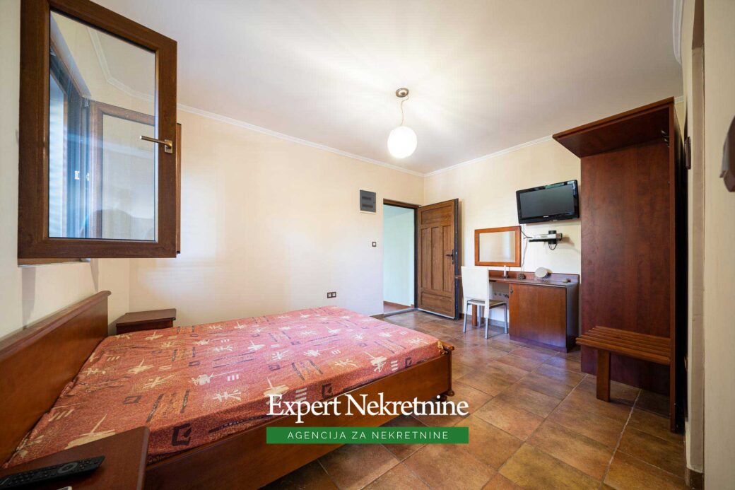 Apartment for sale in Sveti Stefan