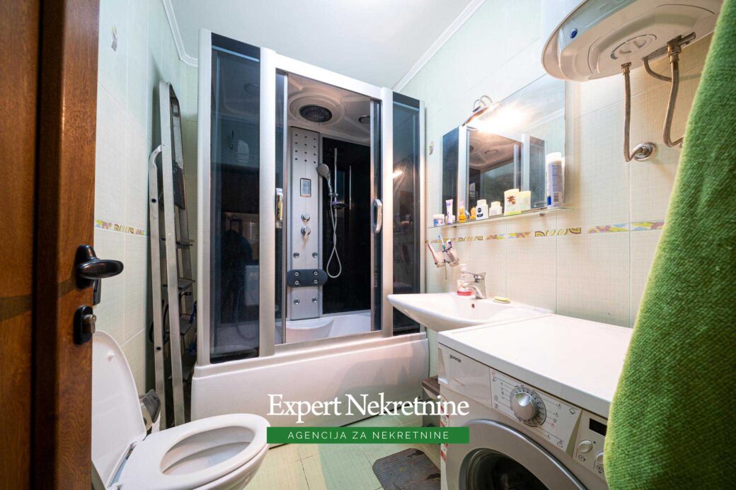 Apartment for sale in Sveti Stefan
