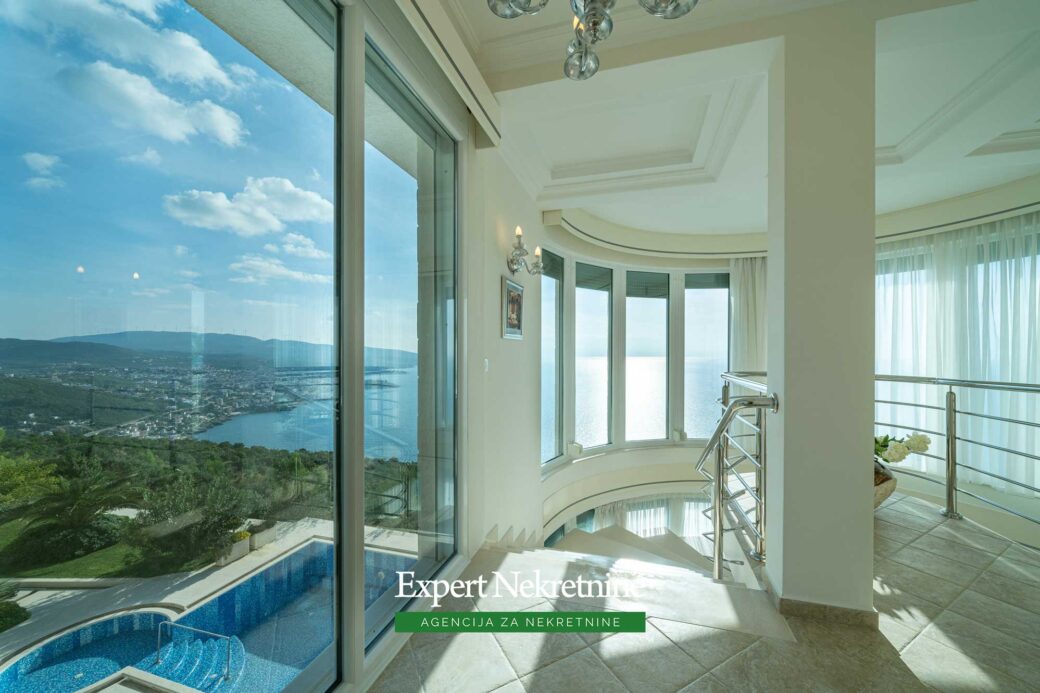 Luxury villa for sale in Bar