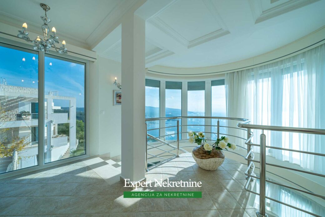 Luxury villa for sale in Bar