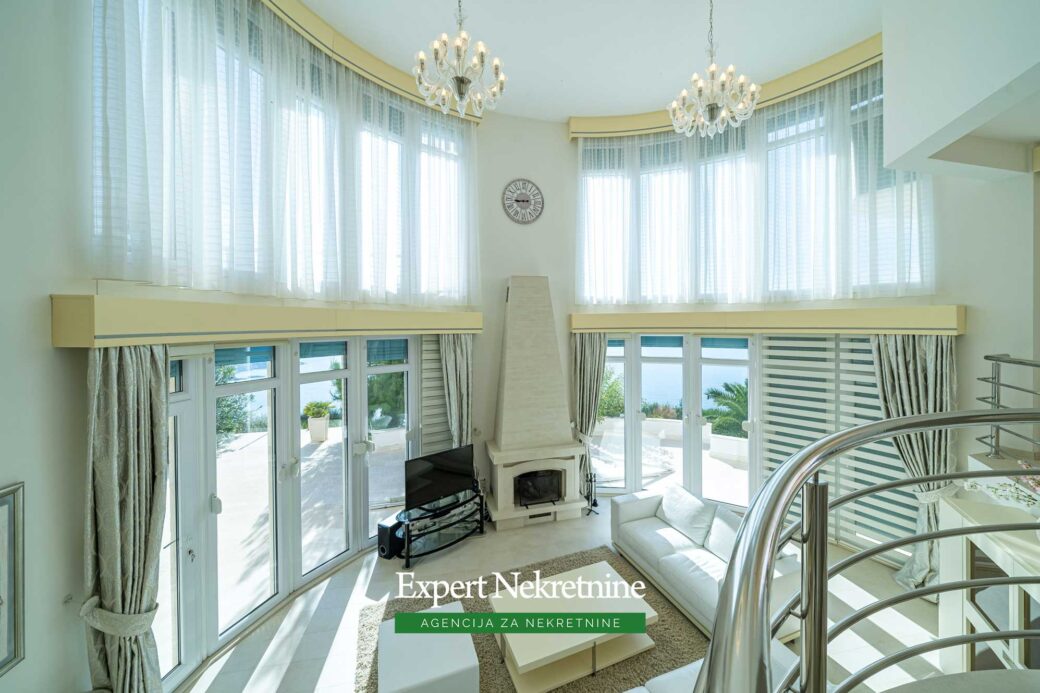 Luxury villa for sale in Bar