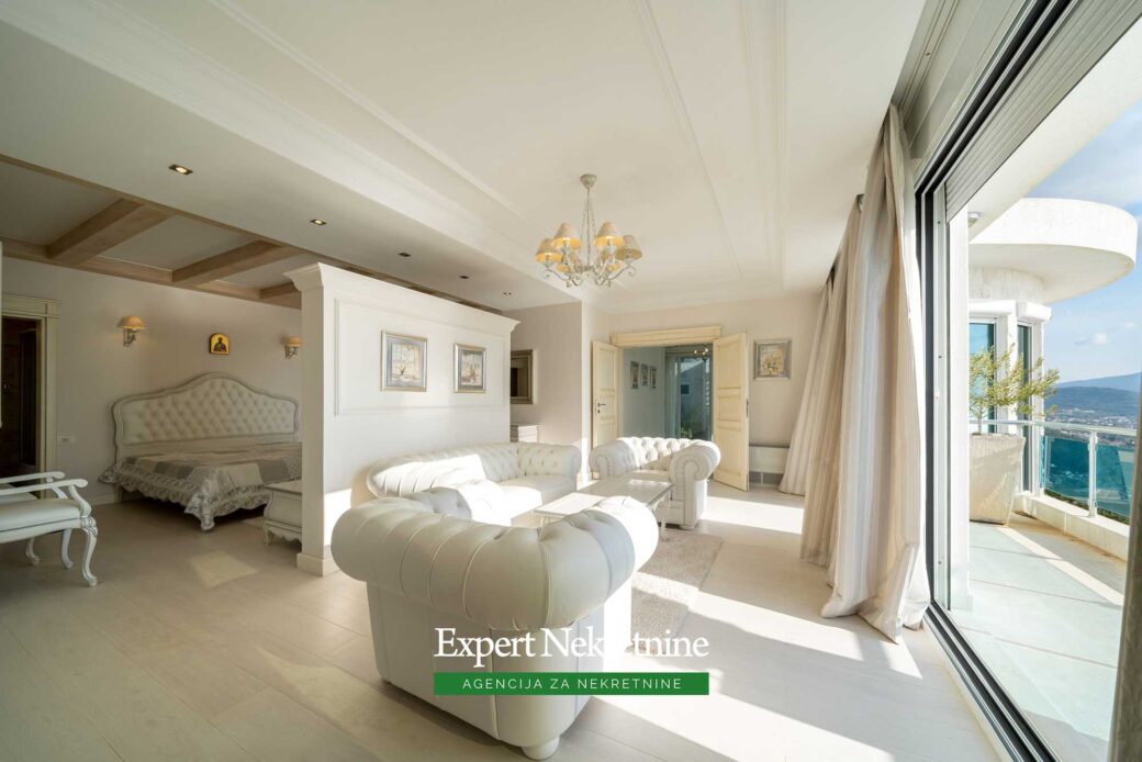 Luxury villa for sale in Bar
