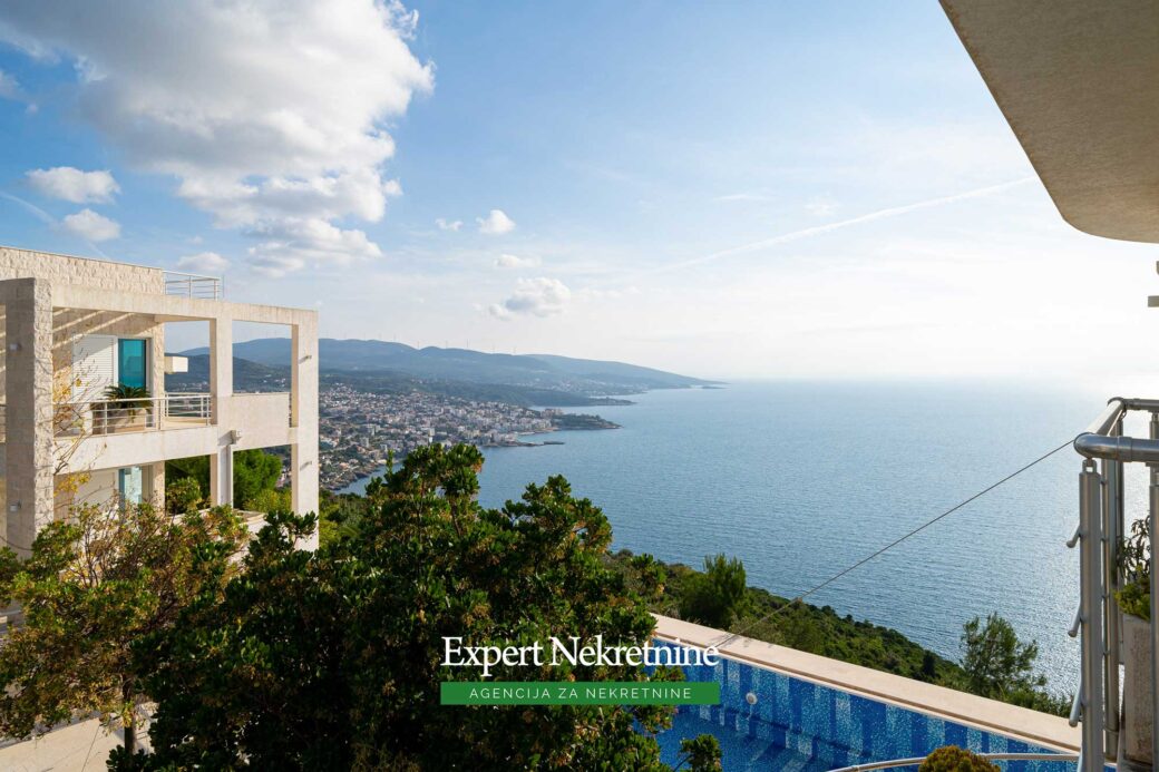 Luxury villa for sale in Bar