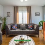 Prodaje se apartman u Kotorskom Zalivu