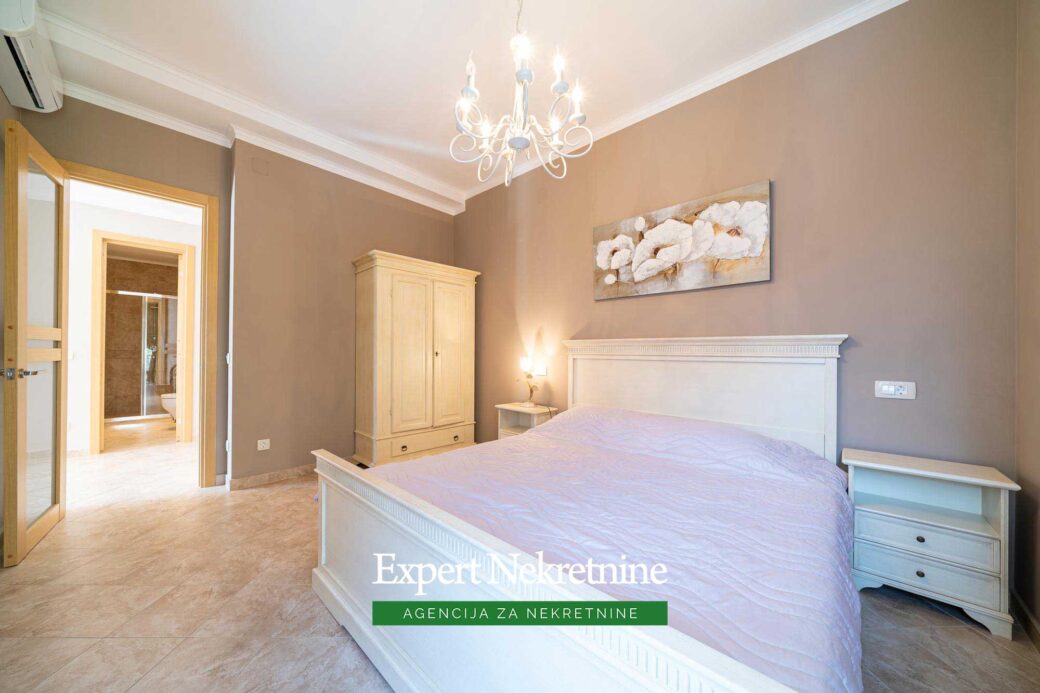 Apartment for sale in Bay of Kotor