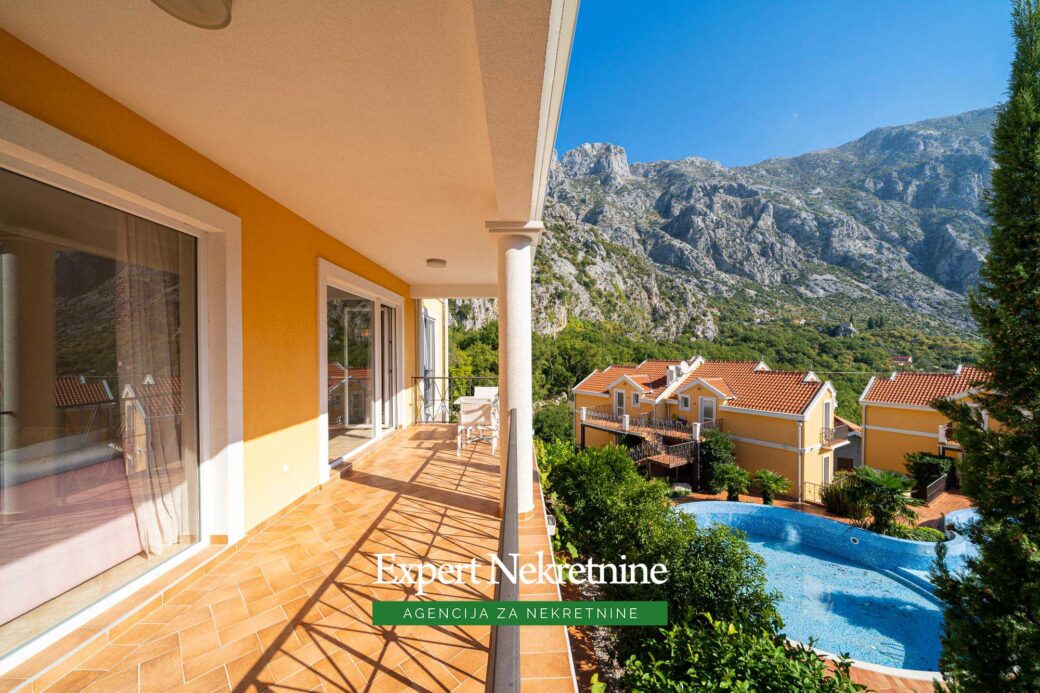 Apartment for sale in Bay of Kotor