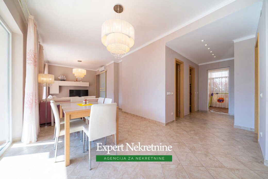 Apartment for sale in Bay of Kotor