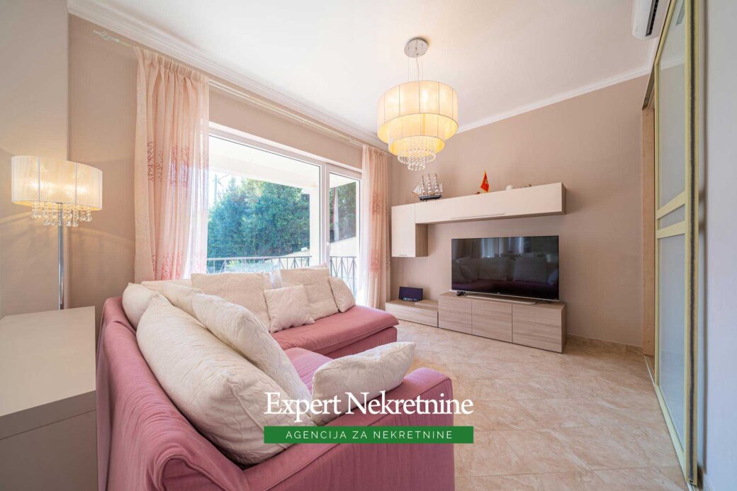 Apartment for sale in Bay of Kotor