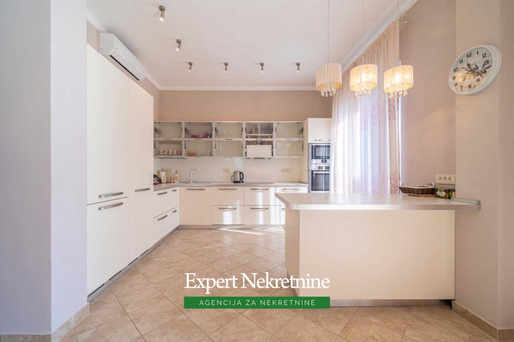Apartment for sale in Bay of Kotor