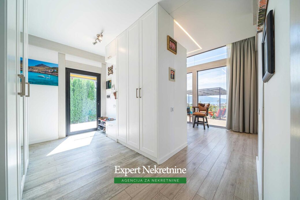 House for sale in Tivat