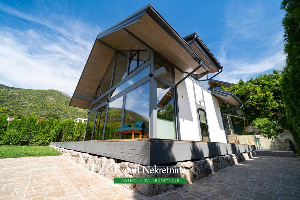 House for sale in Tivat