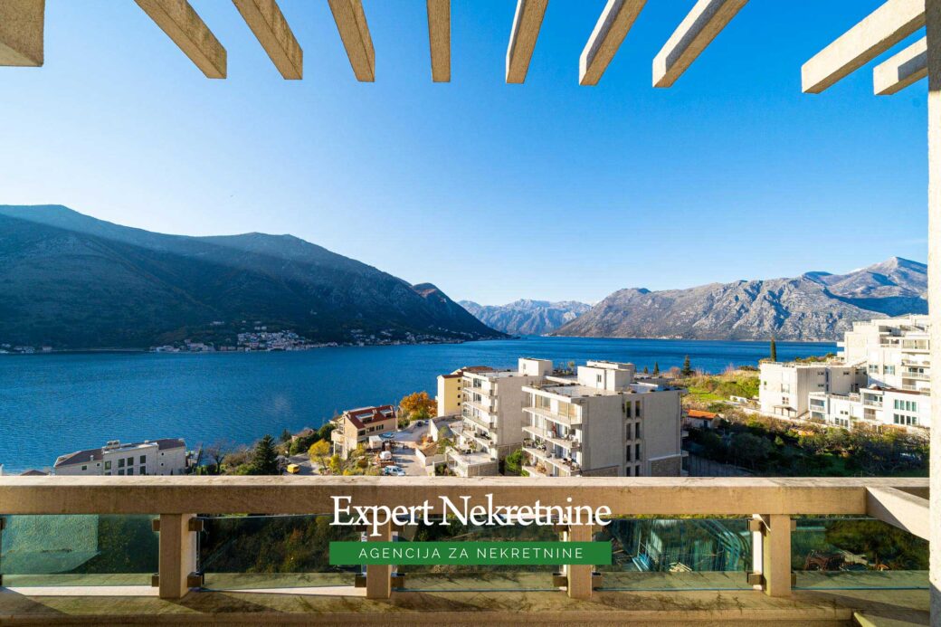 Apartment for sale in Bay of Kotor