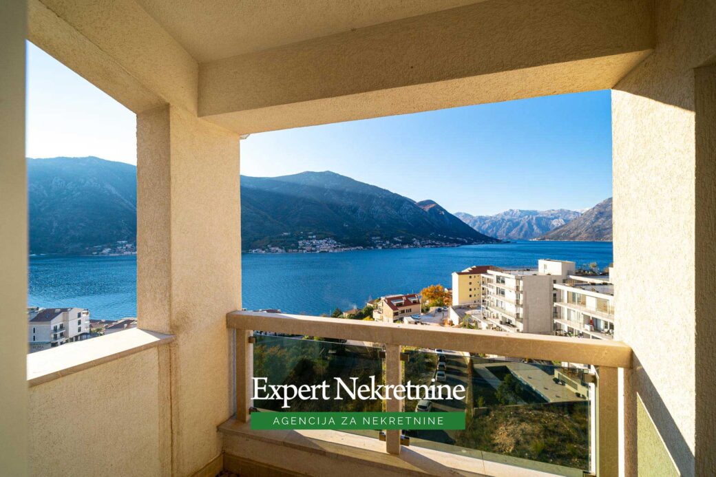 Apartment for sale in Bay of Kotor