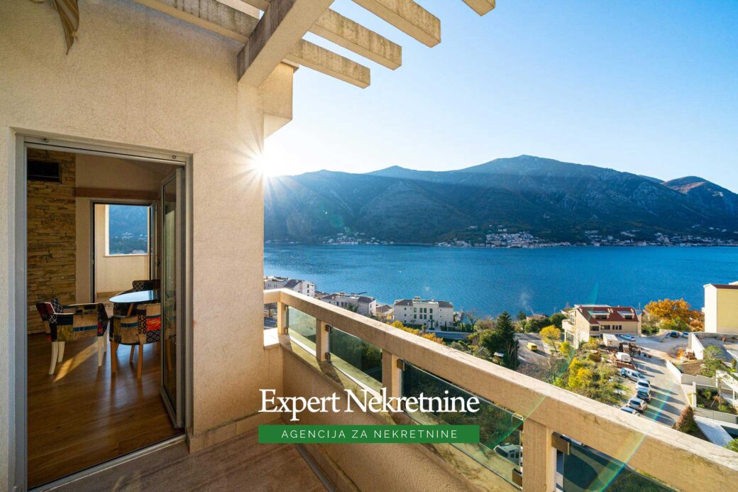 Apartment for sale in Bay of Kotor