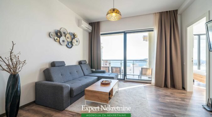 Apartment for sale in Becici