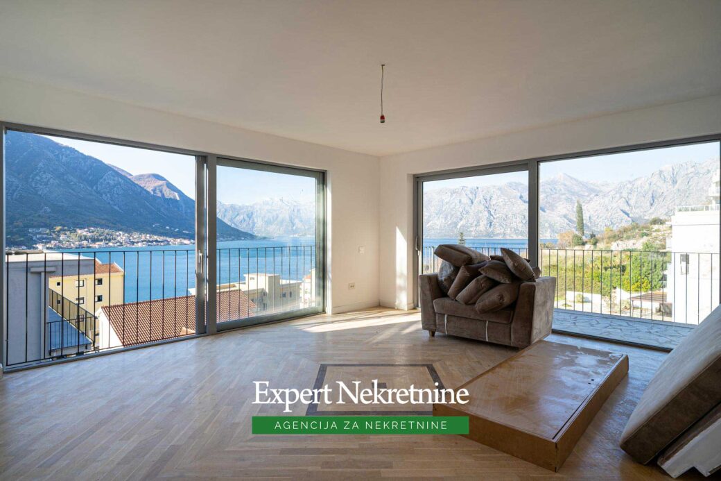 Apartment for sale in Bay of Kotor