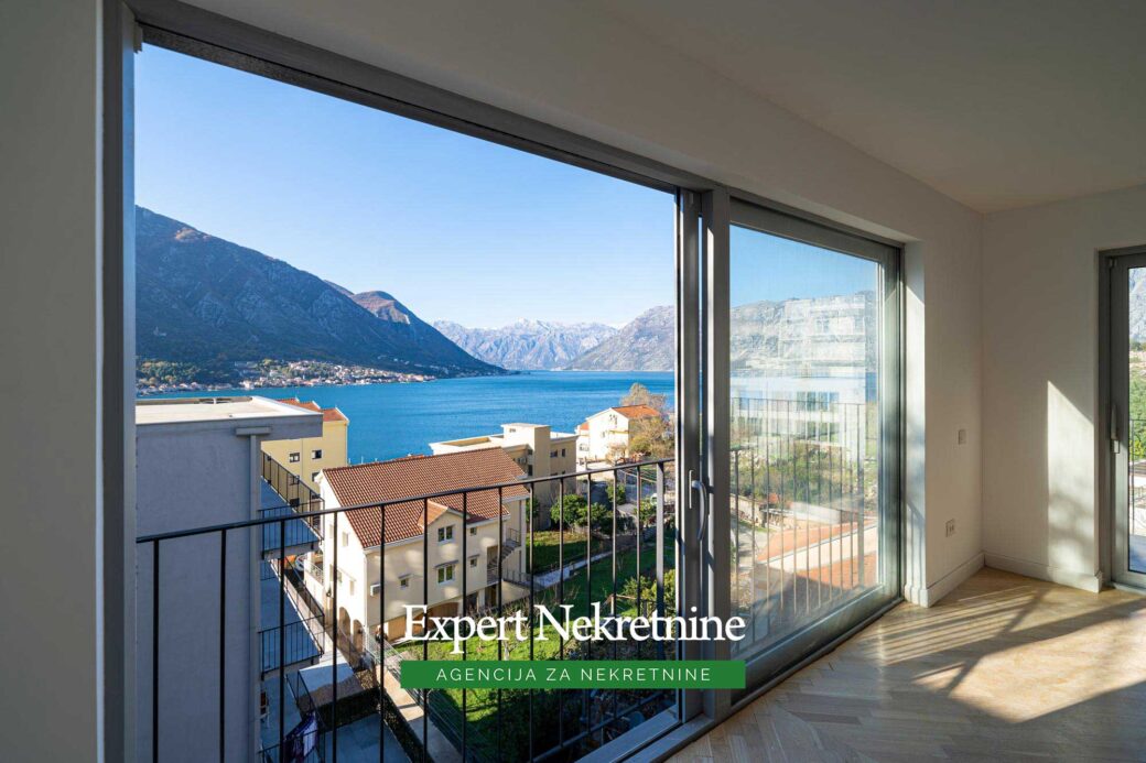 Apartment for sale in Bay of Kotor